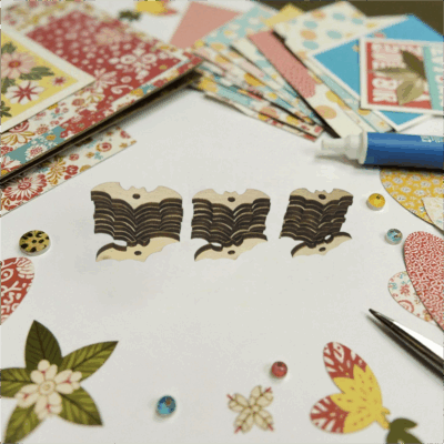 lot de 30 chauves souris en bois – 2 mm tilleul – 10×(27 mm), 10×(23 mm), 10×(19 mm) – découpes laser pour scrapbooking, diy, carterie, déco – bois issu de forêts gérées durablement (chauves souris), donnez du relief à vos créations avec ce lot de 30 pièces en bois découpées au laser. en ctp tilleul 2 mm, ces pièces sont légères, faciles à peindre (acrylique, gouache, feutres, teintes), à teinter ou à vernir. 3 tailles incluses bois issu de forêts gérées durablement (mention fournisseur). attention : petits éléments – ne convient pas aux enfants de moins de 36 mois. ce n’est pas un jouet.